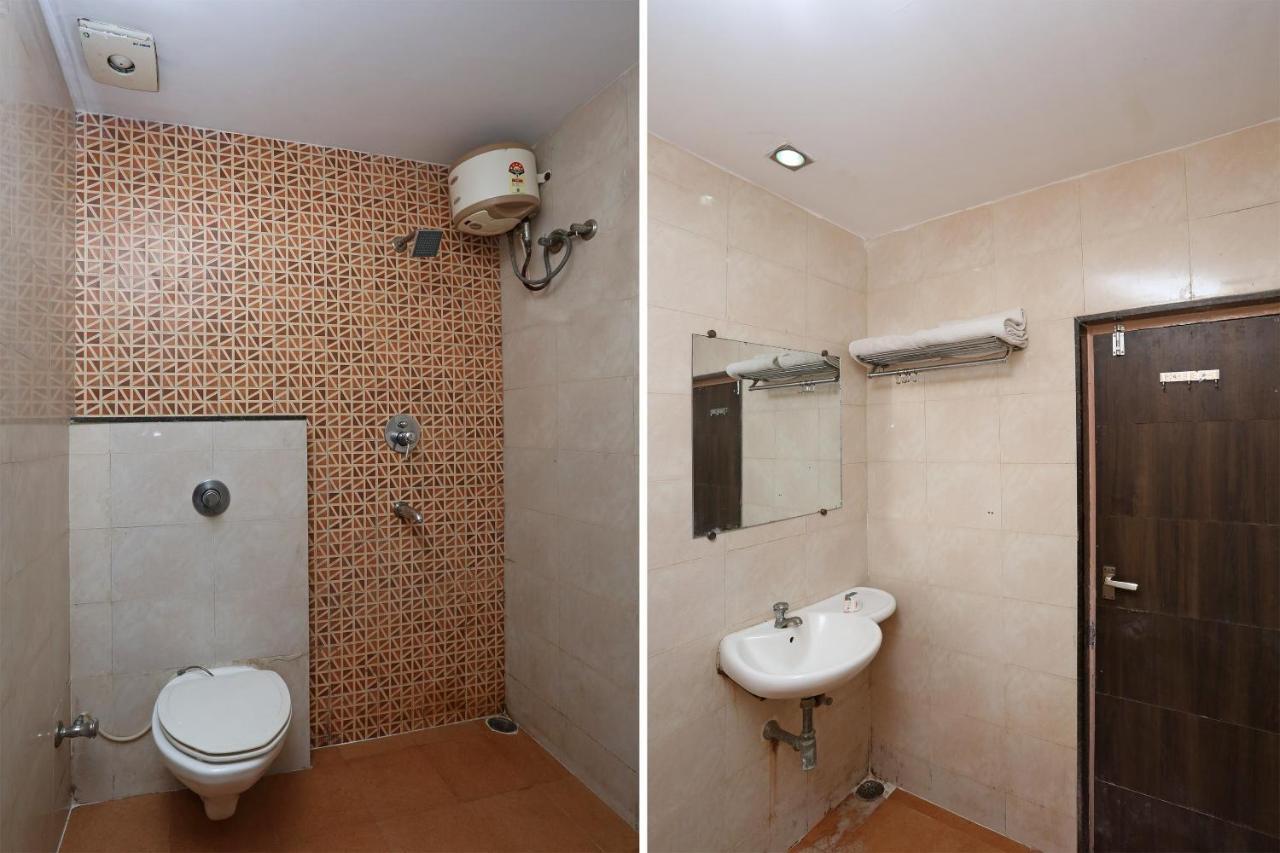 Oyo 4940 Hotel Sea Rock Rāipur Екстериор снимка